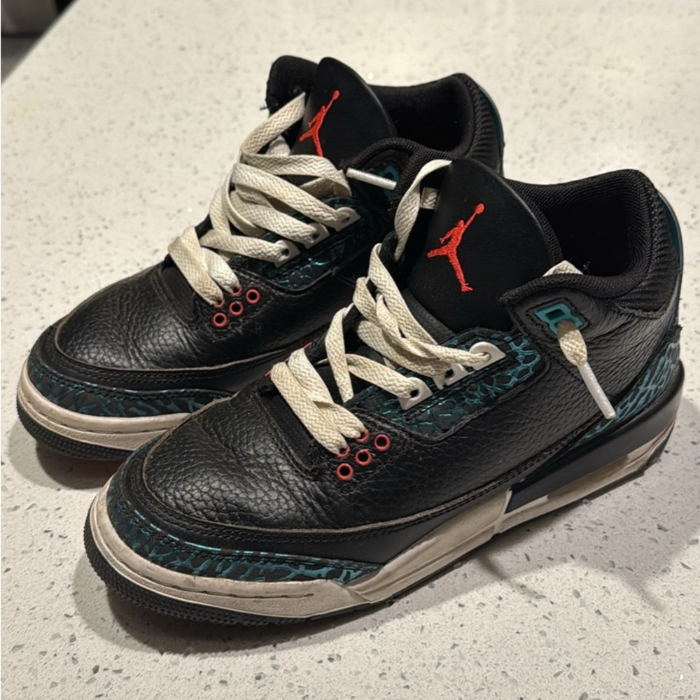 Nike Jordan 3 youth